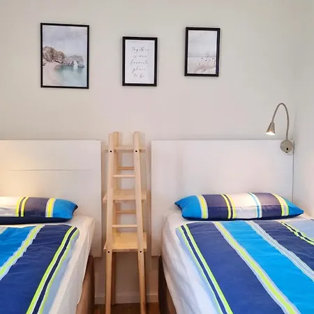 Apartment Neubau-ferienwohnung Sandy In Erster Reihe An Der Ostsee Schonberg in Holstein