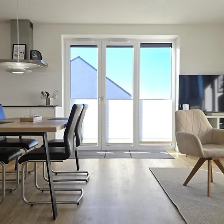 Neubau-ferienwohnung Sandy In Erster Reihe An Der Ostsee Lejlighed Schönberg in Holstein