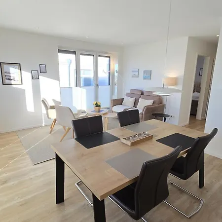 Neubau-ferienwohnung Sandy In Erster Reihe An Der Ostsee Lejlighed Schönberg in Holstein