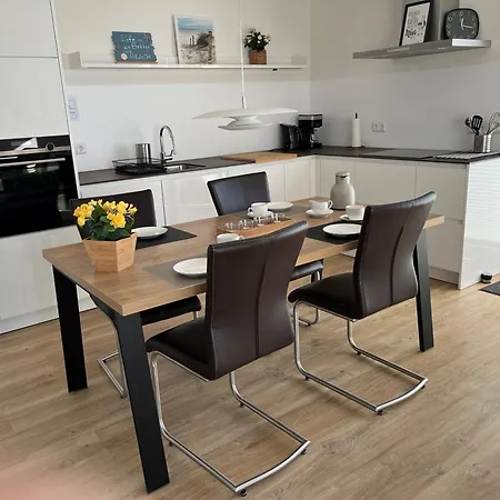 Lejlighed Neubau-ferienwohnung Sandy In Erster Reihe An Der Ostsee Schönberg in Holstein